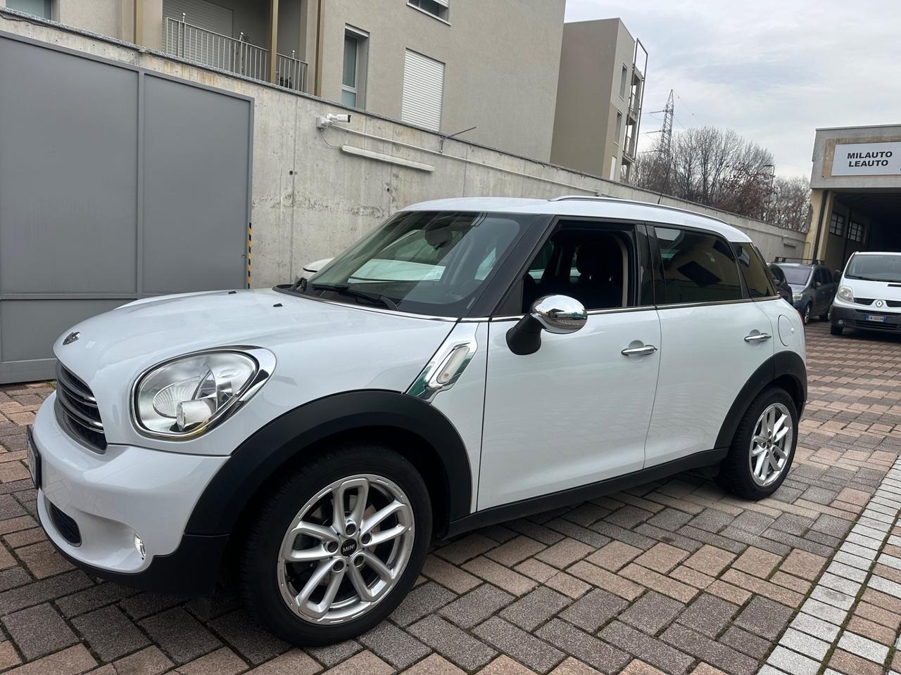 Mini One Countryman 1.6 Cooper D - euro 6 - ok neopatentati