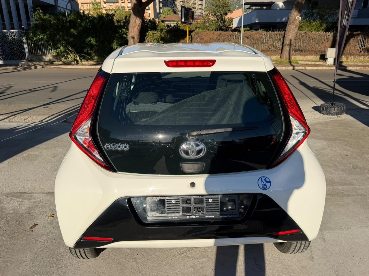 Toyota Aygo 1.0 VVT-i 69 CV 5 porte x-clusiv