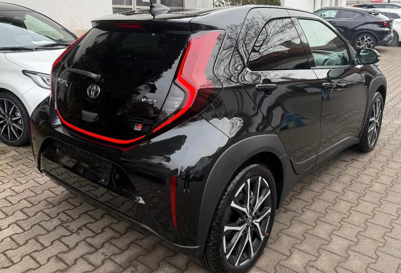 Toyota Aygo (X) Hybrid GR Sport