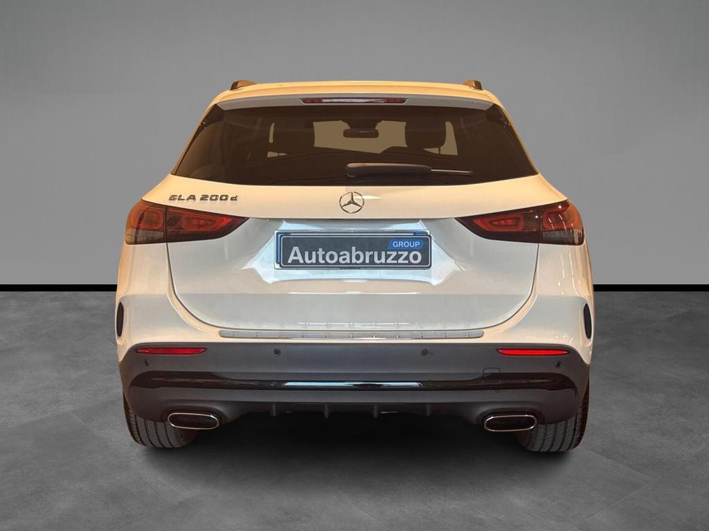 Mercedes GLA 200 200 D Premium 8G-DCT