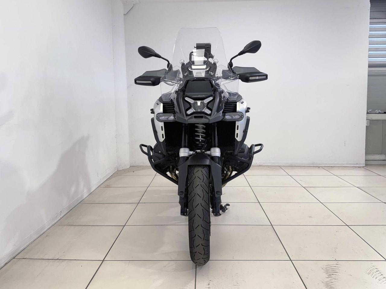 BMW R 1300 GS Adventure Triple Black