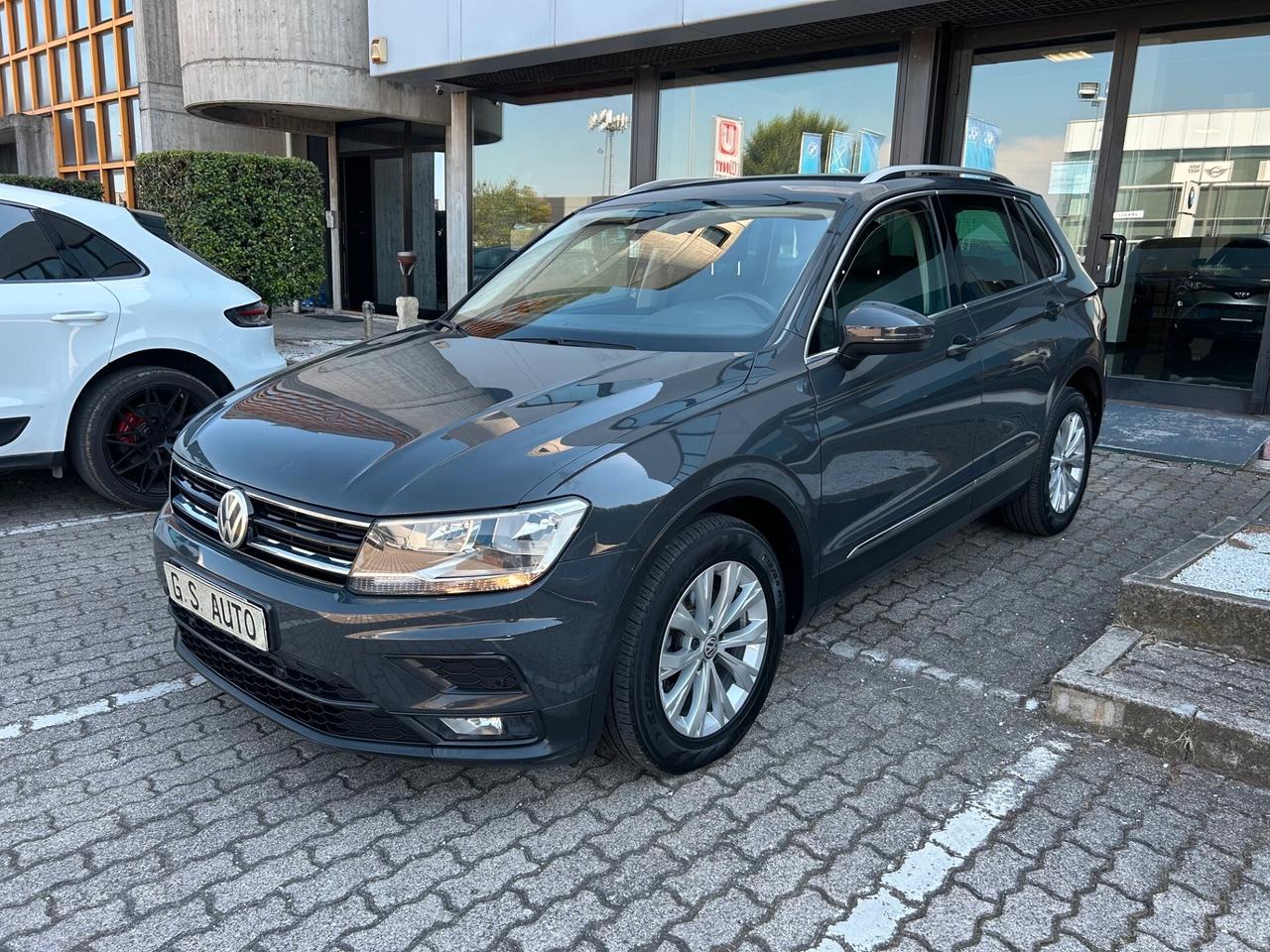 Volkswagen Tiguan 1.6 tdi Business 115cv GRANDINATA