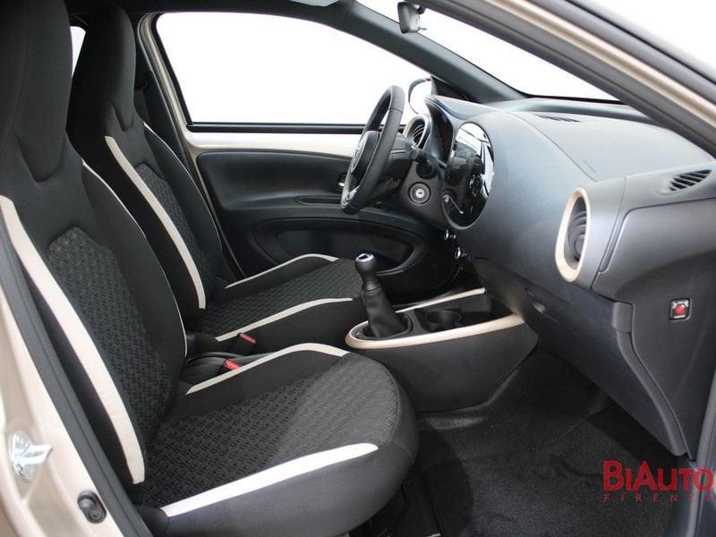 Toyota Aygo X 1.0 VVT-i 72 CV 5 porte Trend