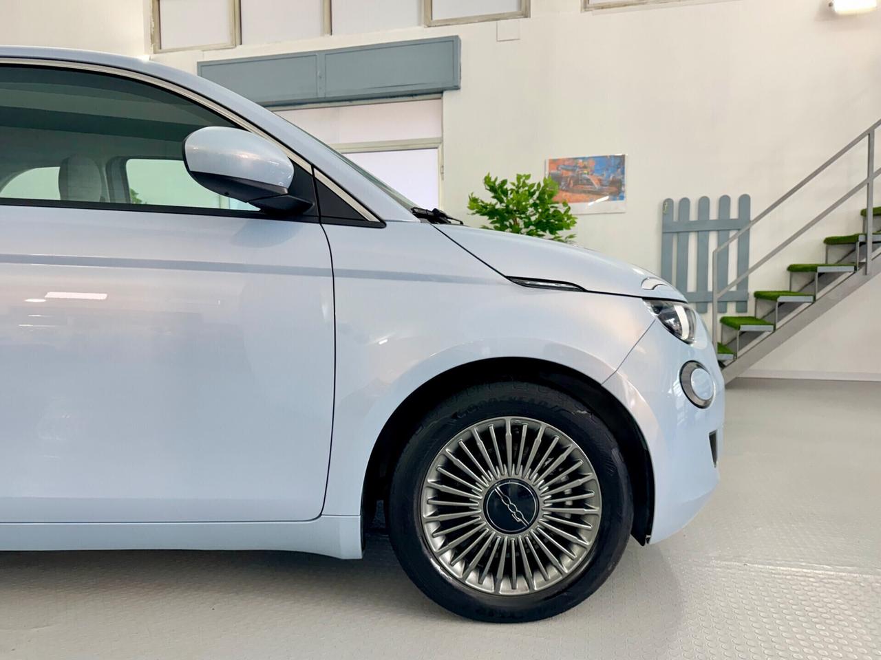 Fiat 500e Aziendale 42kWh