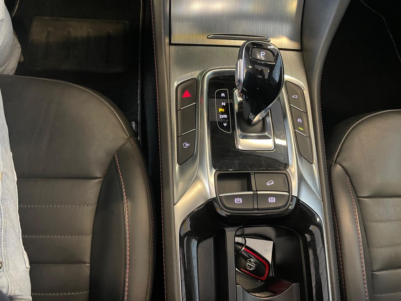 Mg HS 1.5T-GDI AT Luxury