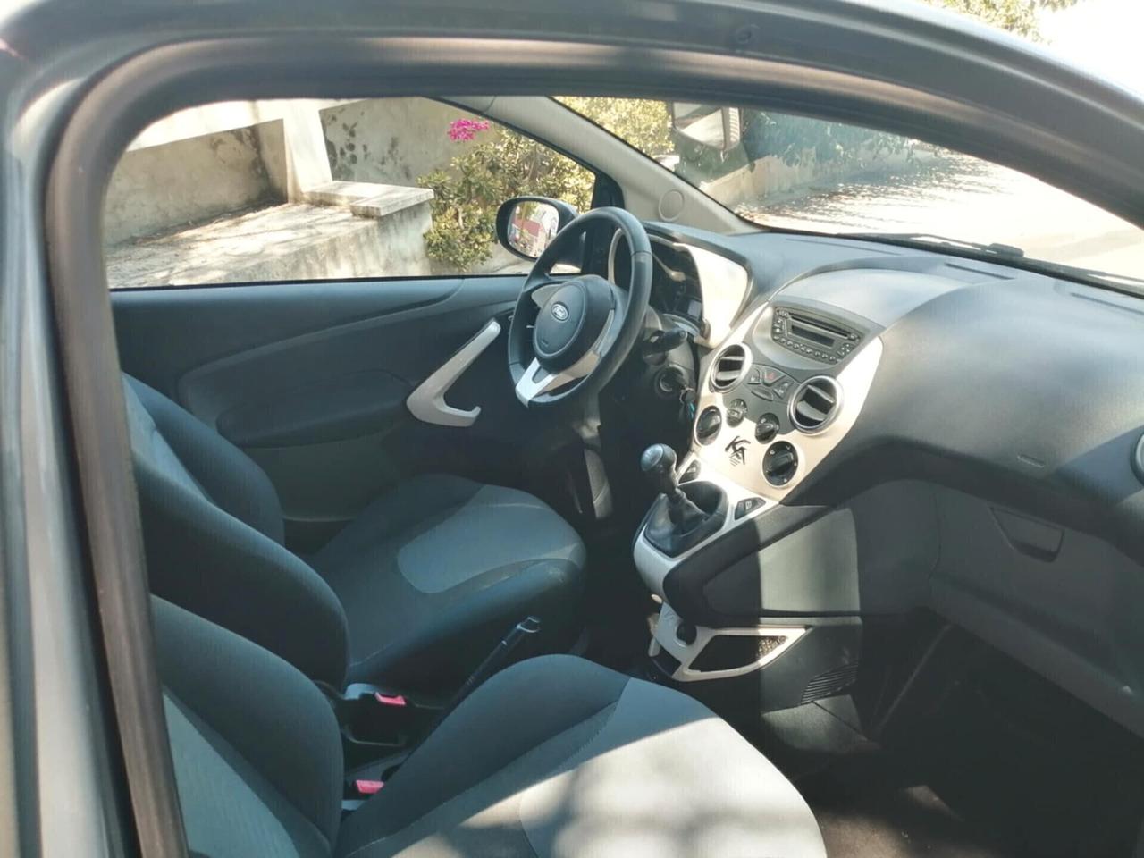 Ford Ka Ka+ 1.2 8V 69CV Titanium