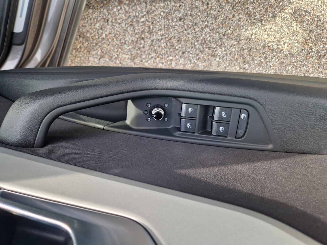 Audi A4 Avant 35 TDI/163 CV S tronic S line edition