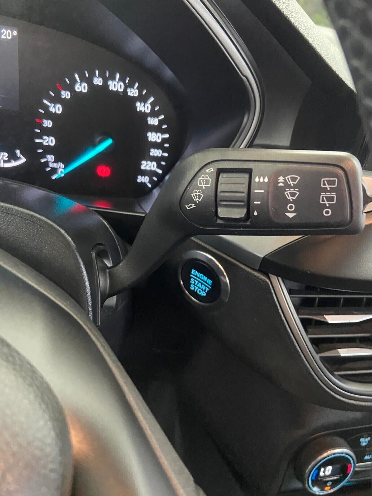 Ford Focus 1.5 EcoBlue 120 CV automatico SW active