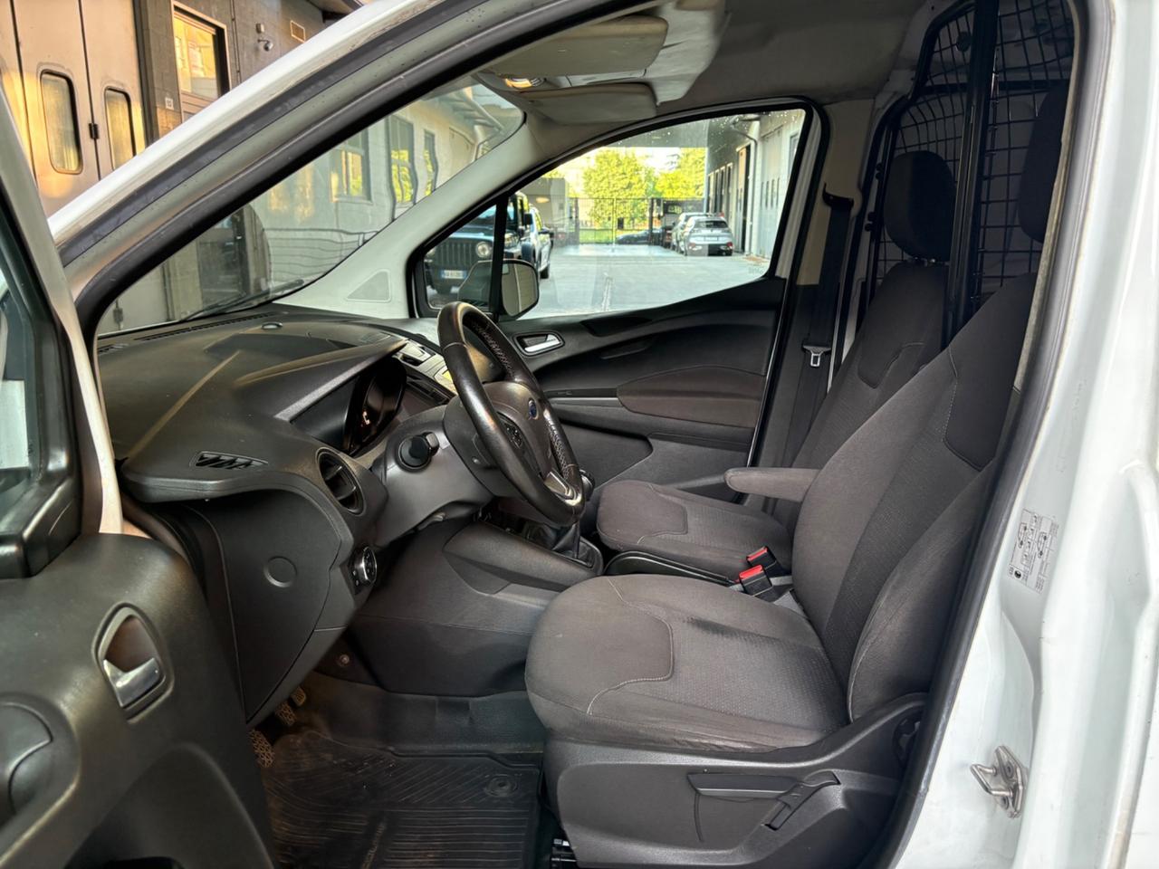 Ford Transit Courier 1.5 TDCi 75CV Van Trend