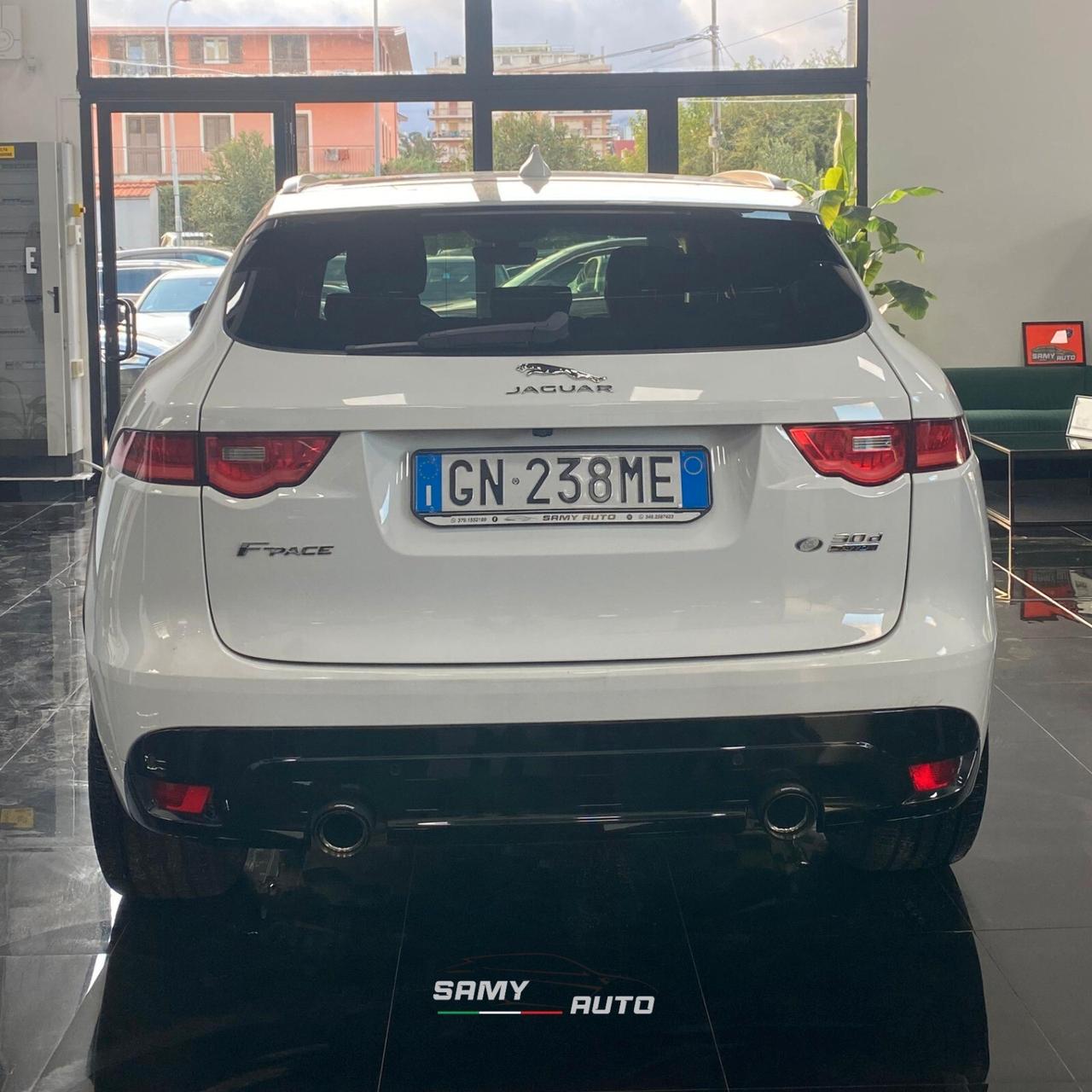 Jaguar F-Pace 3.0 D V6 300 CV AWD aut. 300 Sport