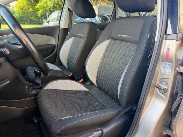 VOLKSWAGEN Polo Cross 1.4 TDI 90CV 5 PORTE UNIPROPRIETARIO SENSORI PARCH