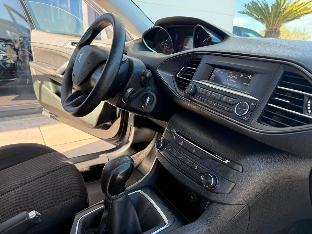 Peugeot 308 1.6 HDi 92 CV Access