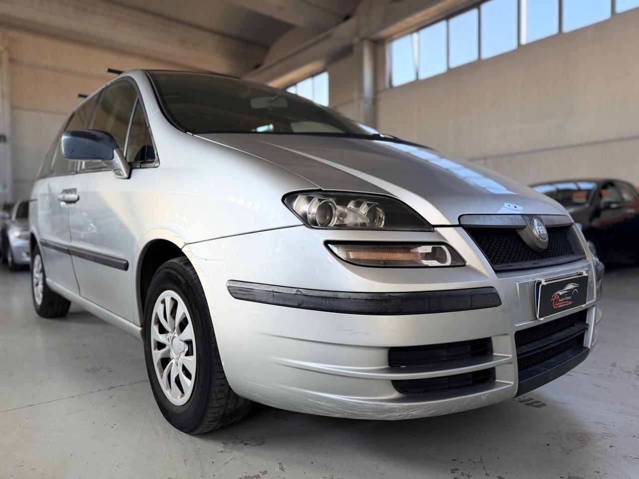 Fiat Ulysse 2.2 JTD Emotion 7 POSTI