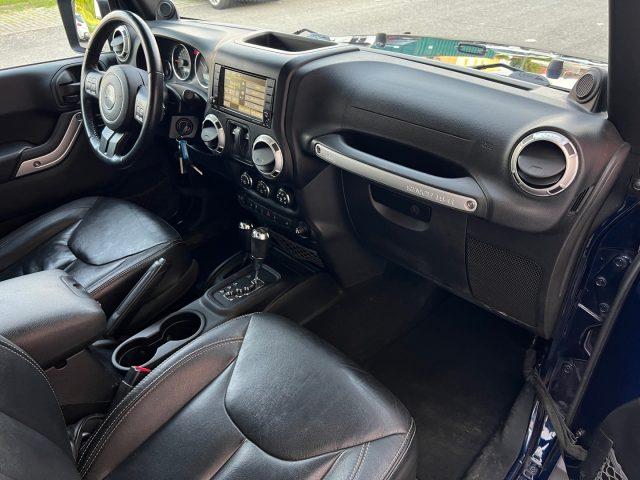 JEEP Wrangler 2.8 CRD DPF Sahara Auto