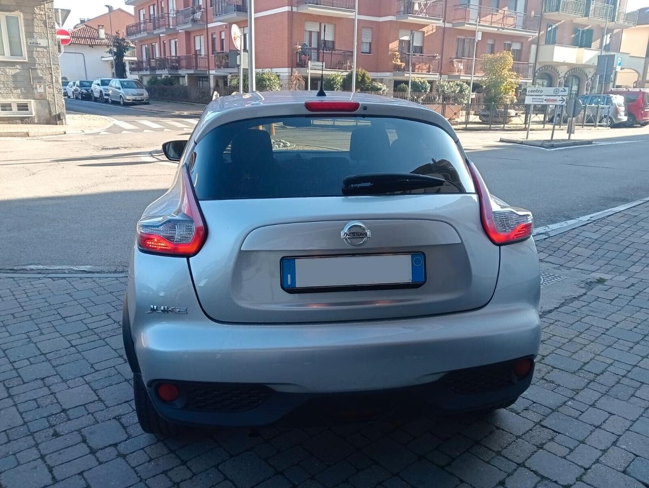 Nissan Juke 1.6 AT Acenta