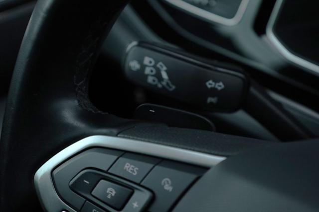 VOLKSWAGEN Taigo 1.0 TSI 115 CV TETTO DSG R-Line Prezzo Netto