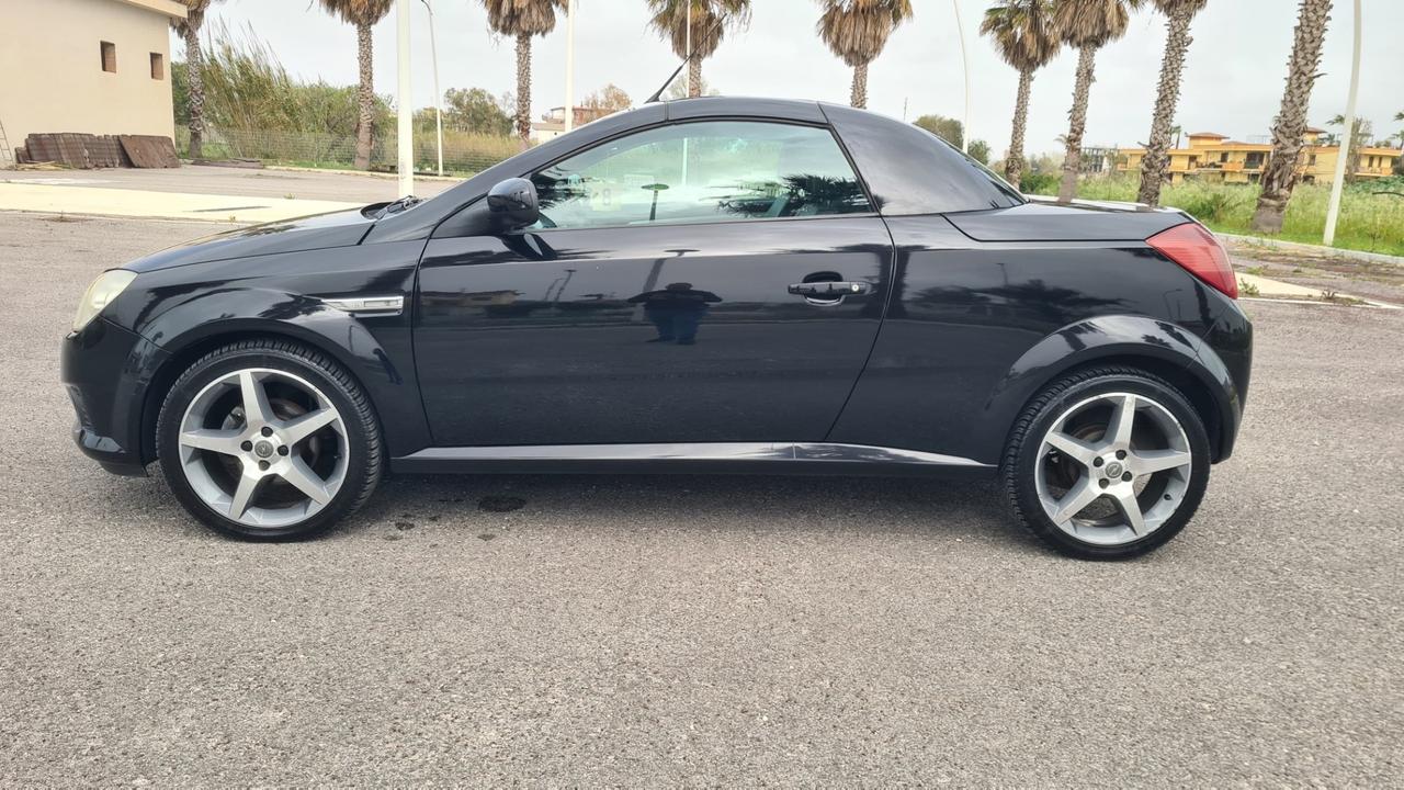 Opel Tigra TwinTop 1.3 CDTI Sport