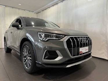 Audi Q3 35 TFSI Business Advanced