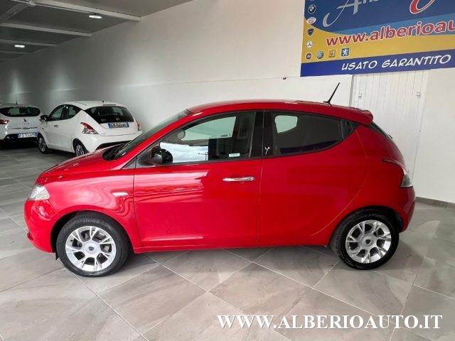 LANCIA Ypsilon 1.2 69 CV 5 porte Gold