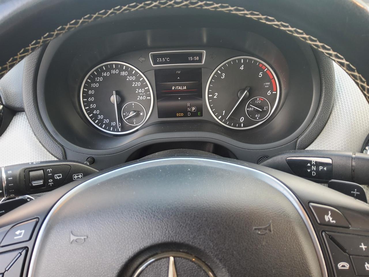 Mercedes-benz B 200 CDI Premium