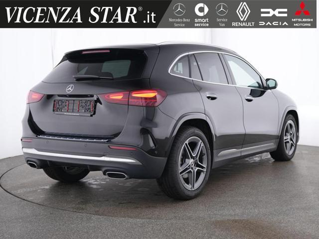 MERCEDES-BENZ GLA 200 d AMG PREMIUM