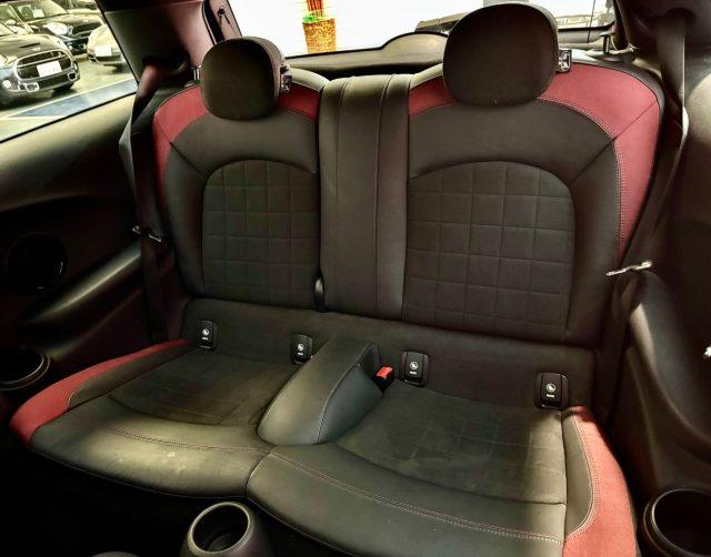 MINI John Cooper Works 2.0 John Cooper Works Challenge Edition