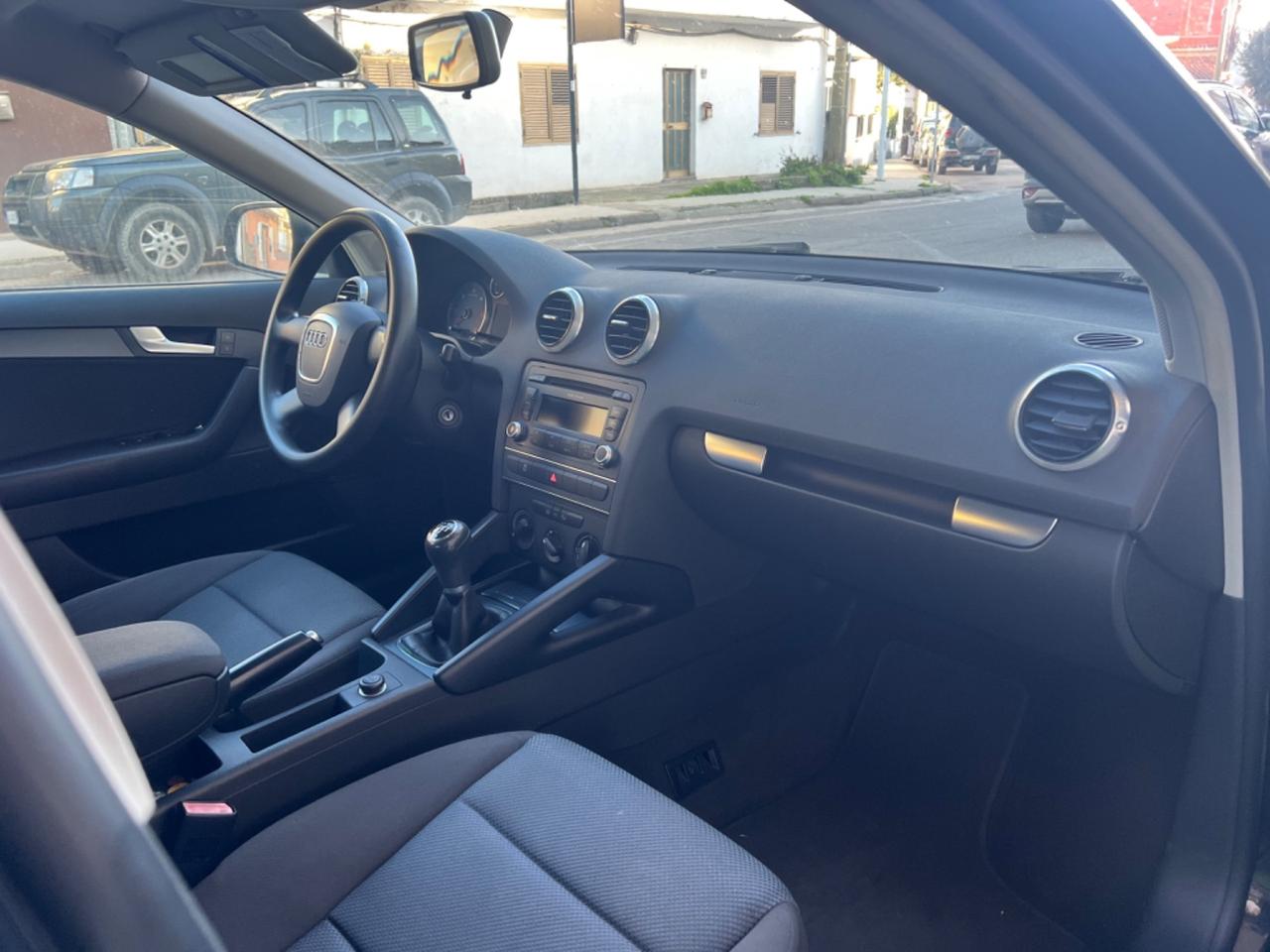 Audi A3 SPB 1.6 TDI 90 CV CR F.AP Attraction