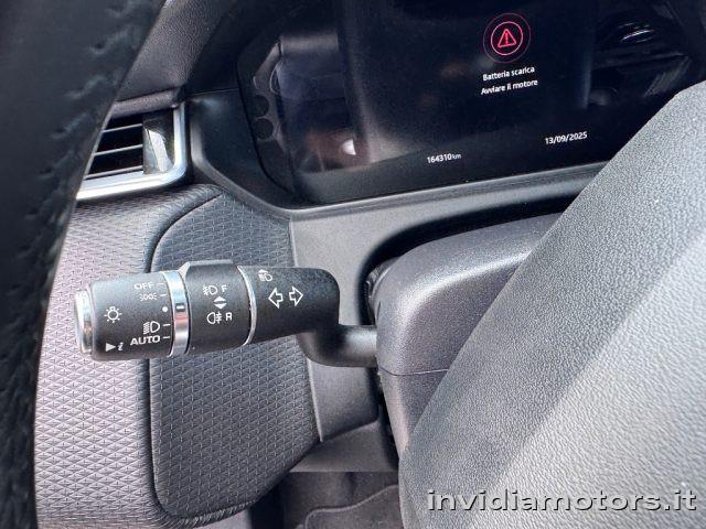 LAND ROVER Range Rover Velar 2.0D 180cv Motore nuovo