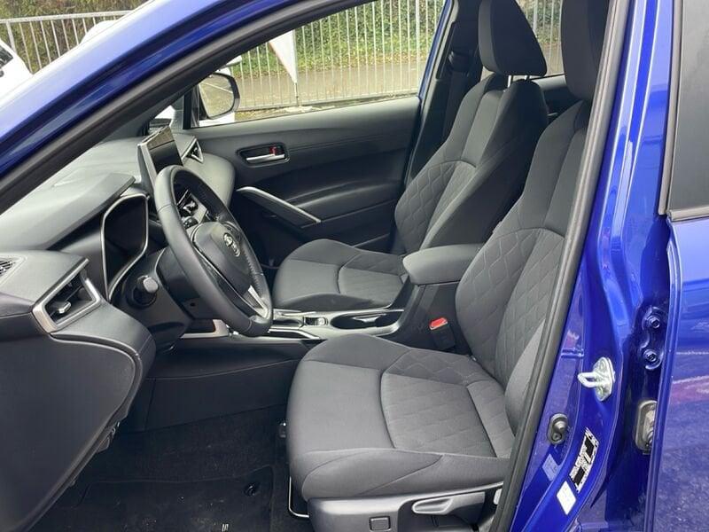 Toyota Corolla Cross 1.8H (140 CV) E-CVT Trend 2WD