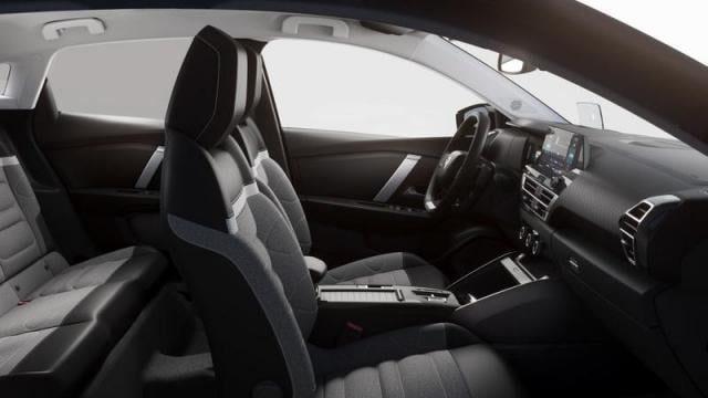 CITROEN C4 Hybrid 145 e-DCS6 Plus