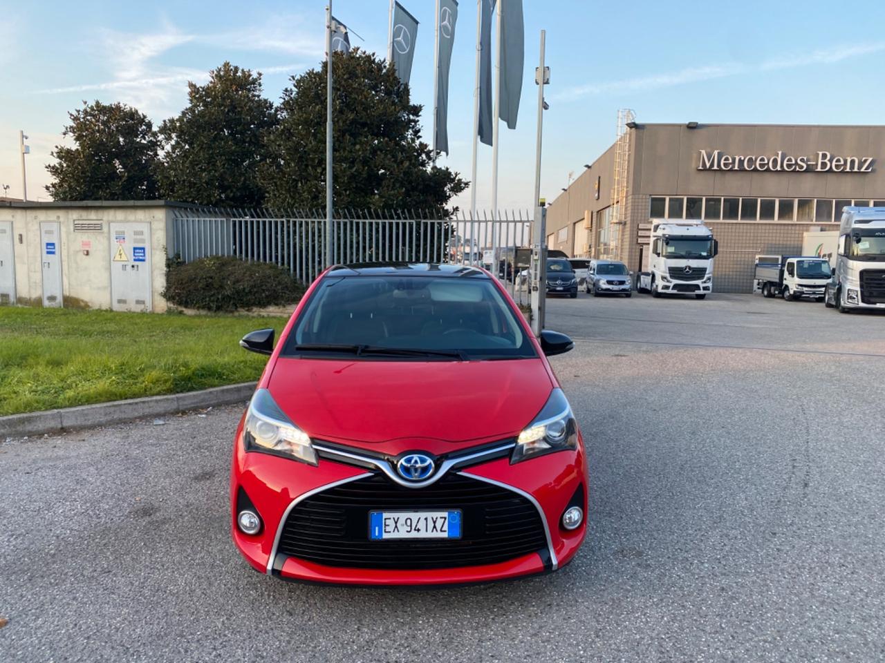 Toyota Yaris 1.5 Hybrid 5 porte Lounge