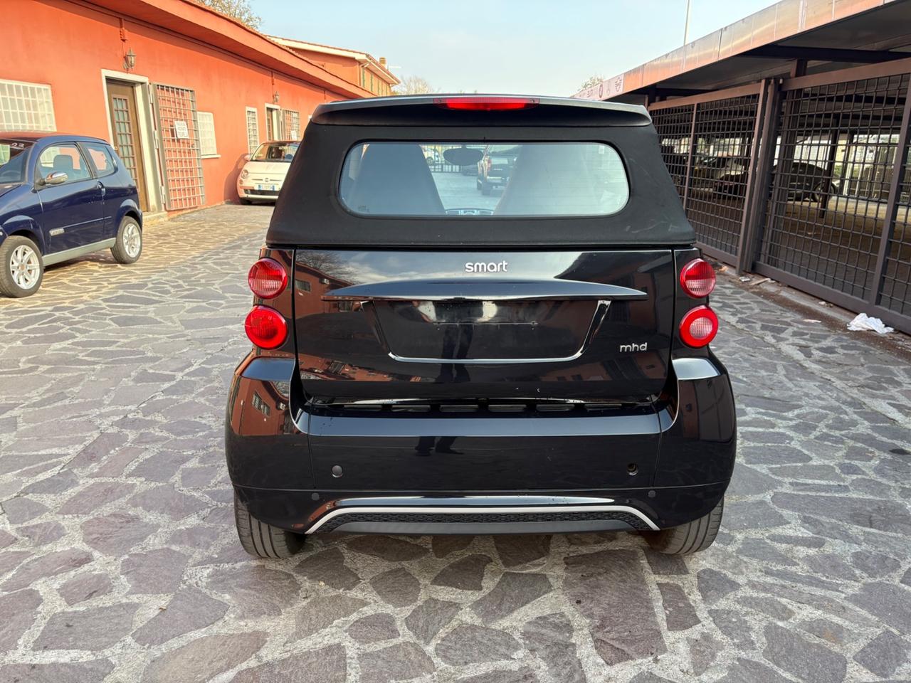 Smart ForTwo 1000 62 kW cabrio passion