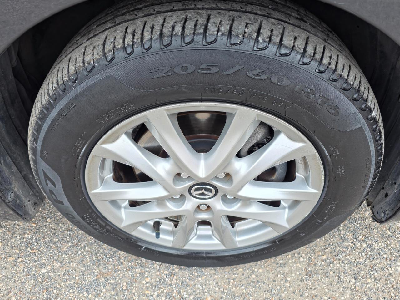 Mazda 3 Mazda3 1.5 Skyactiv-D Exceed 2016-E6 Manuale NEO