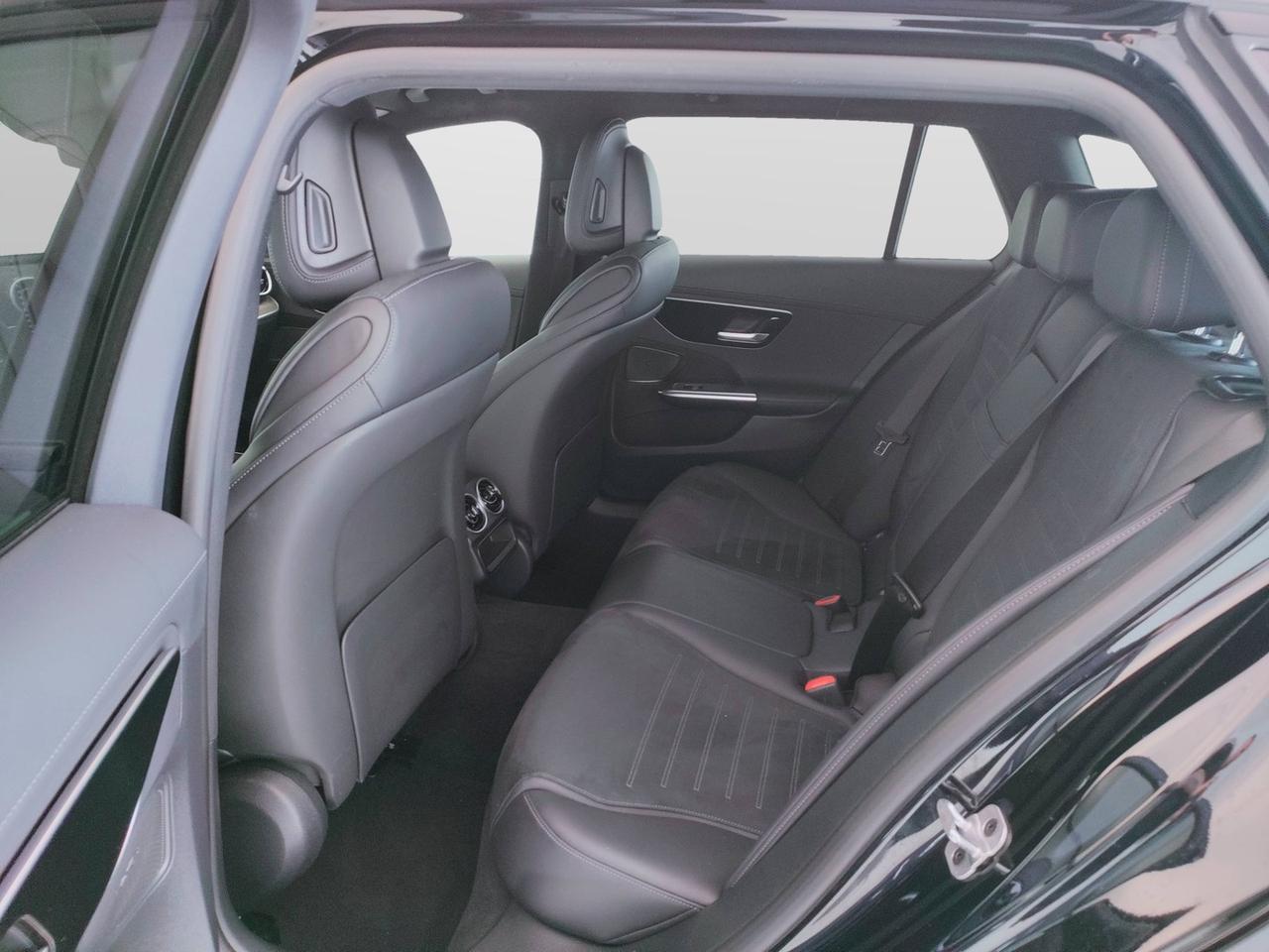 Mercedes-Benz Classe C-S206 SW 2021 - C SW 220 d mhev AMG Line Advanced 4matic 197cv auto