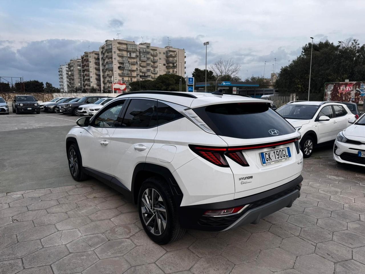 HYUNDAI TUCSON 1.6 DIESEL MHEV 136CV AUTOMATICO