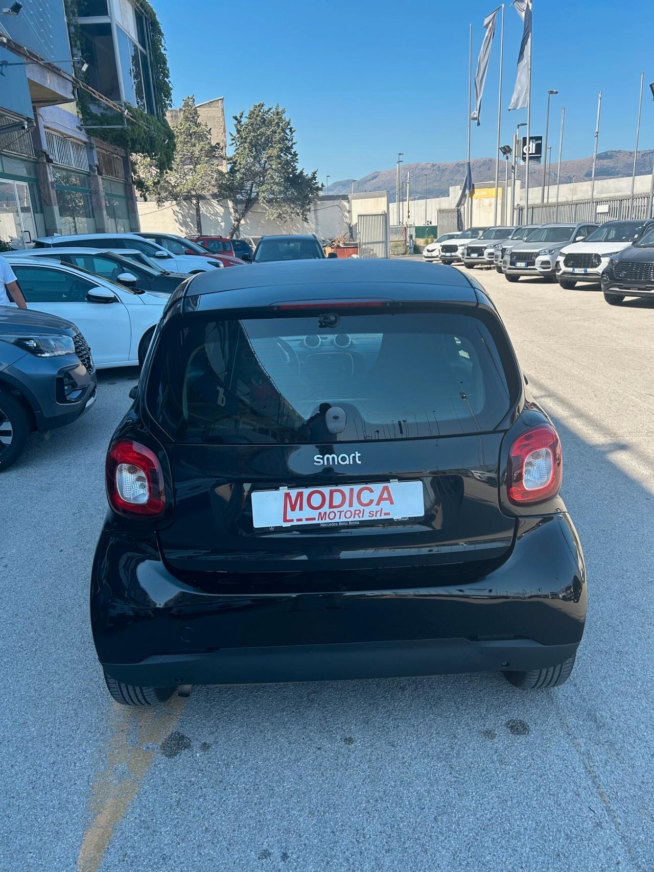 Smart ForTwo 70 1.0 Youngster Automatica