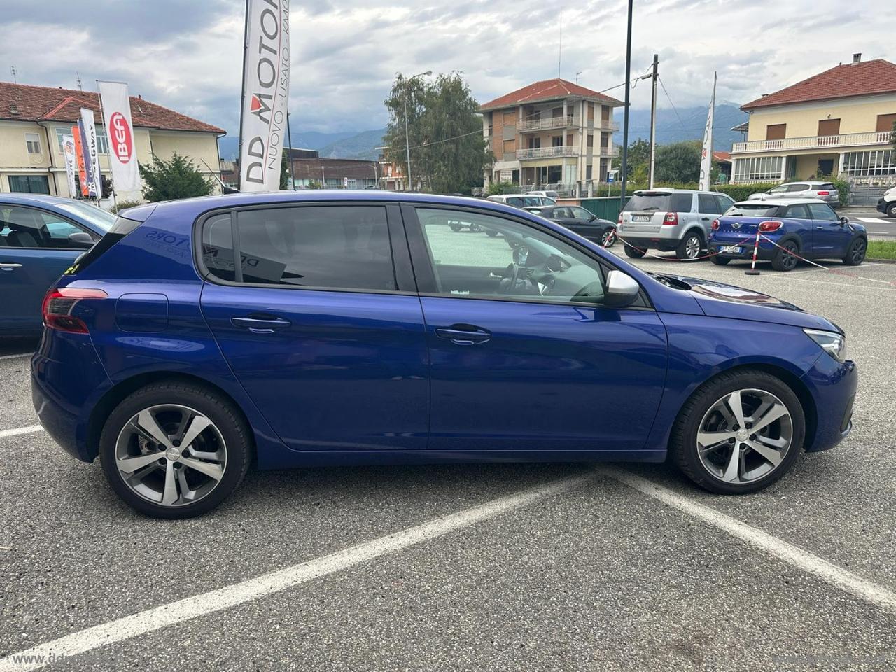 PEUGEOT 308 BlueHDi 120 S&S Allure *PROMO*
