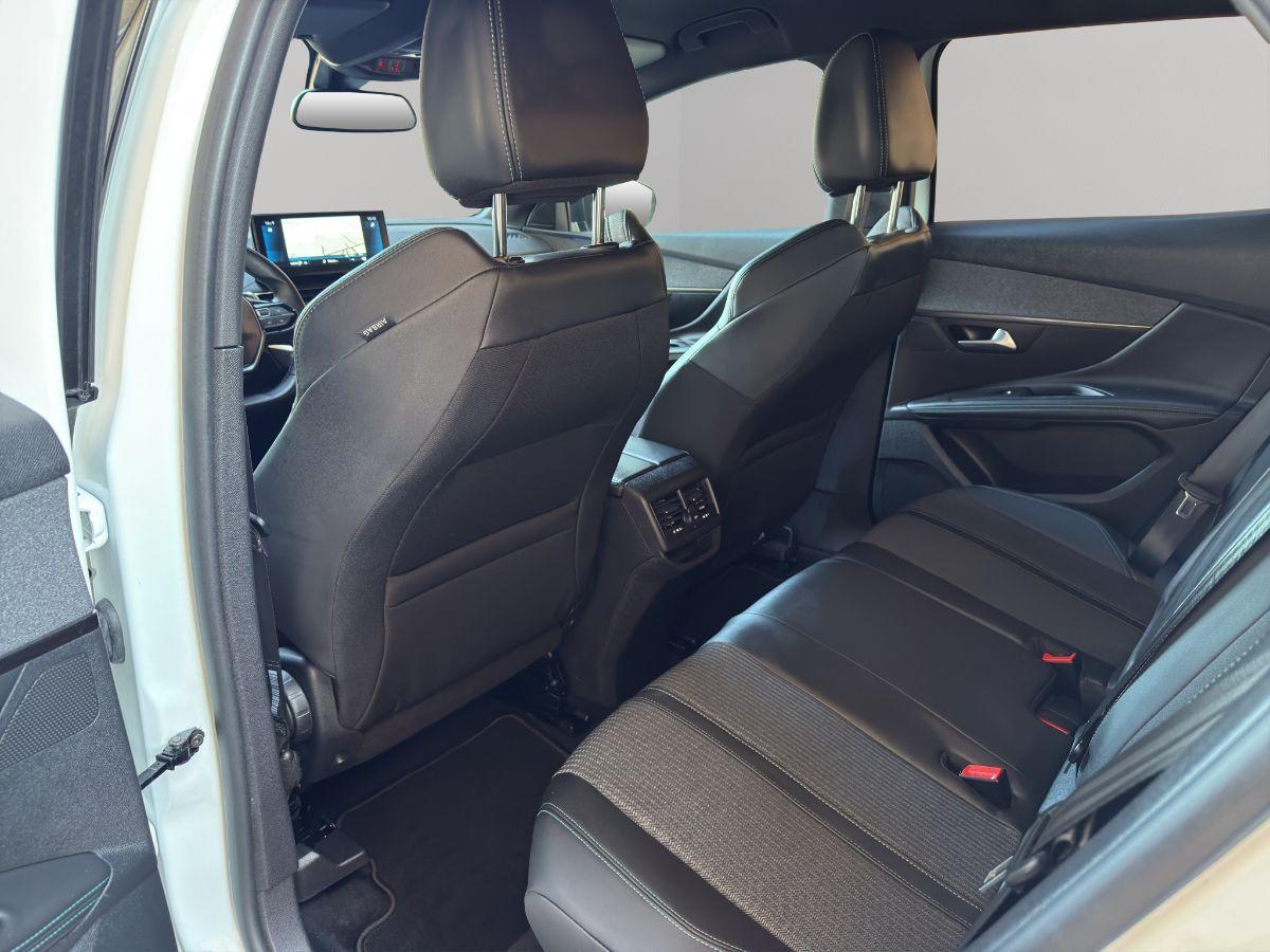 PEUGEOT - 3008 -1.5 BlueHDi 130 EAT8 S&S GT Line