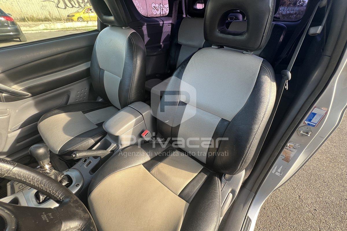 TOYOTA RAV4 2.0 Tdi D-4D cat 3 porte