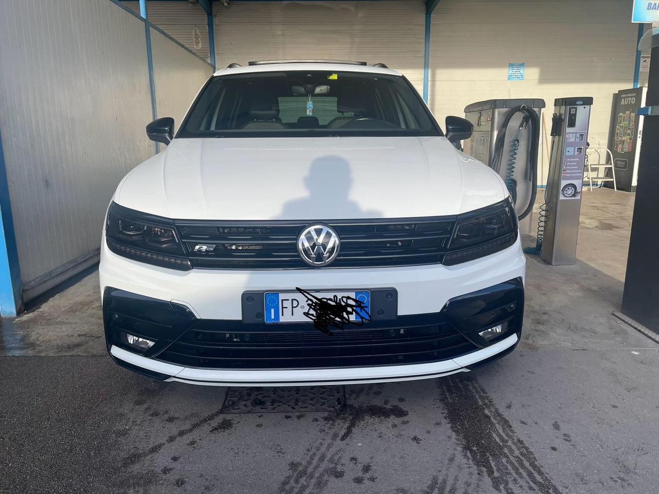 Volkswagen Tiguan 2.0 BiTDI SCR DSG 4MOTION Advanced R-Line BMT