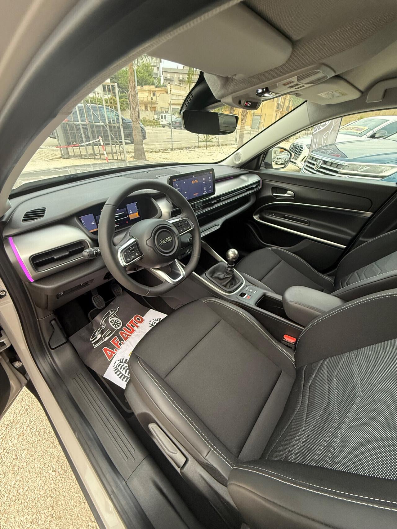 Jeep Avenger 1.2 Turbo 100 CV Summit