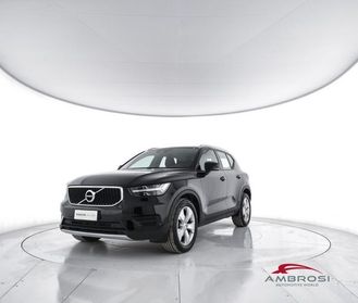 VOLVO XC40 T3 Geartronic Momentum