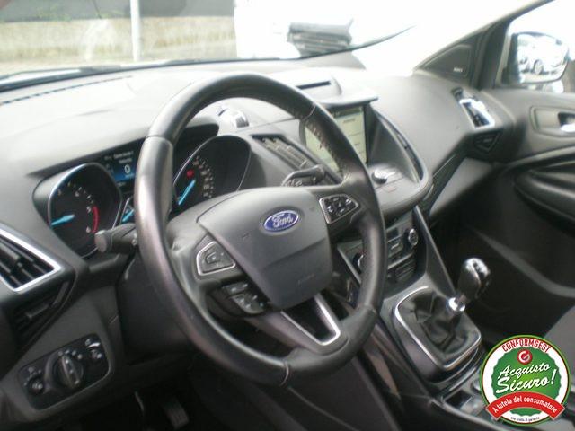 FORD Kuga 2.0 TDCI 150 CV S&S 4WD Titanium - PRONTA CONSEGNA