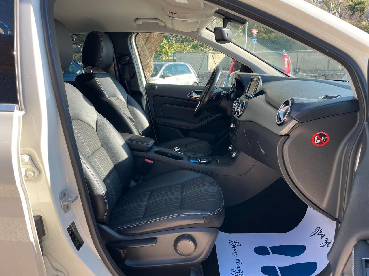 MERCEDES B 180 CDI - 2013