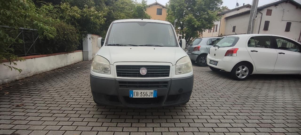 Fiat Doblò 1.6 Natural Power 103 cv - IVA ESPOSTA