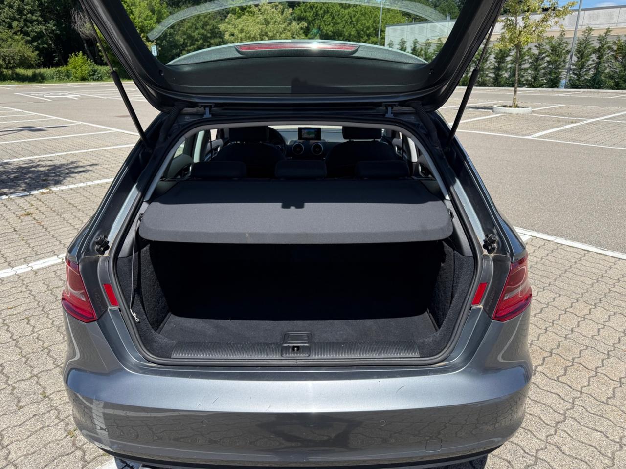 Audi A3 1.6 TDI 110Cv Sportback*Navi*Cerchi*S&S*Euro6