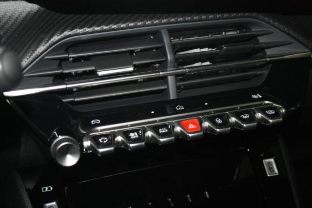 PEUGEOT 2008 Hybrid 145 GT KM ZERO
