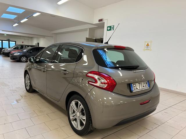 PEUGEOT 208 5p 1.2 vti 12v Allure