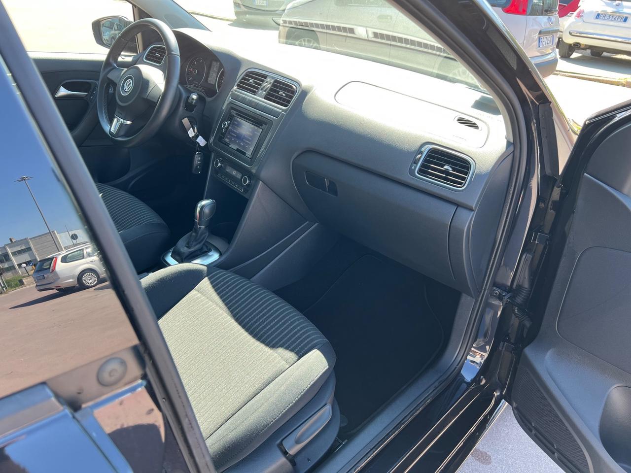 Volkswagen Polo 1.6 TDI 90CV DPF DSG 5 porte R-Line