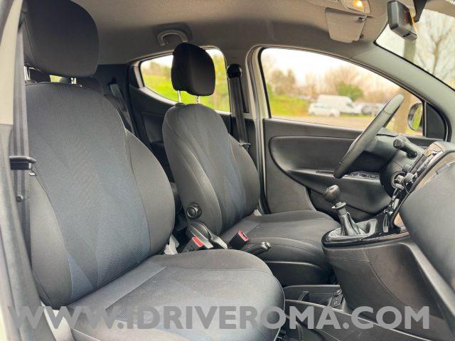 LANCIA Ypsilon 1.2 69 CV 5 porte "GOLD" +gpl